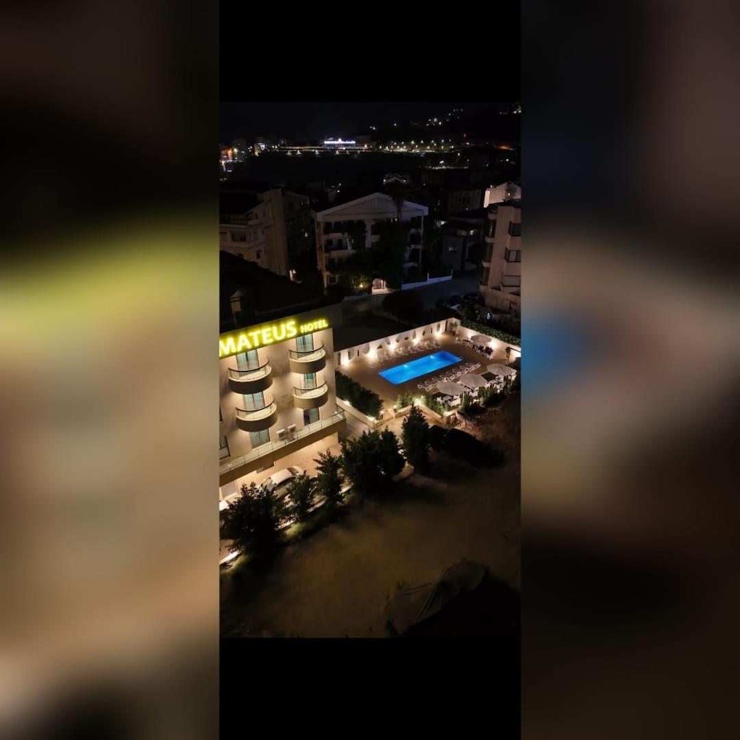 Mateus Hotel & Pool Jounieh Exterior foto